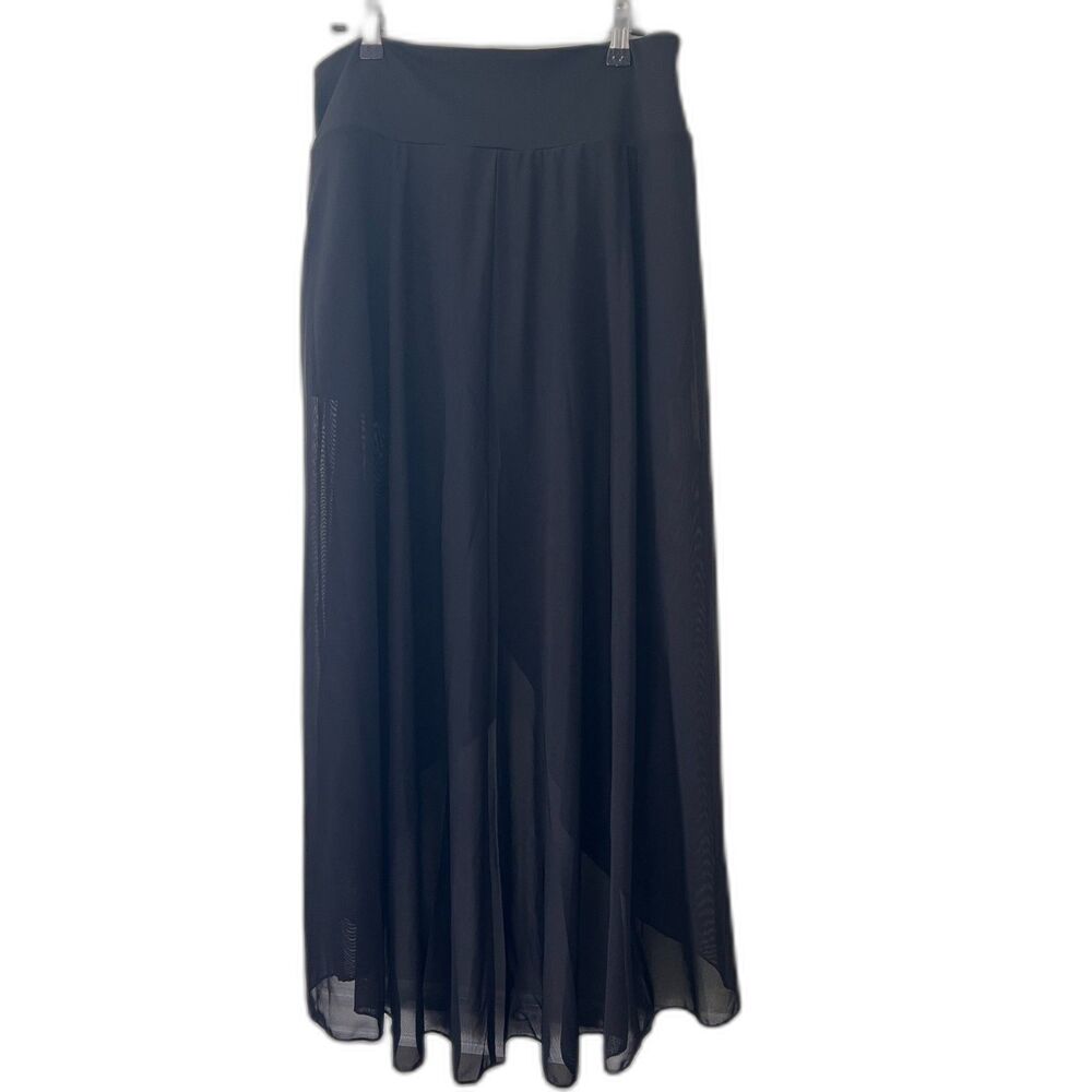 Halara High Low Skirt with Built In Shorts Size Large - Picture 4 of 9